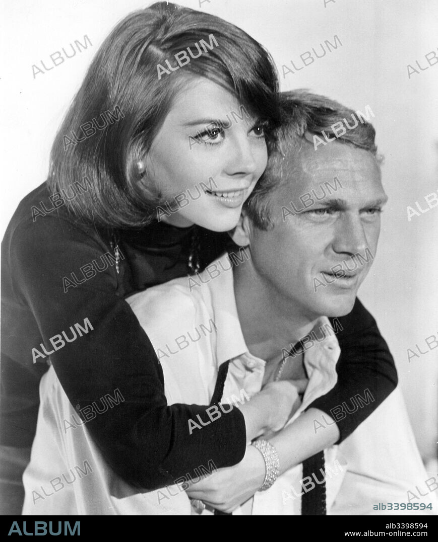 NATALIE WOOD and STEVE MCQUEEN in LOVE WITH THE PROPER STRANGER, 1963, directed by ROBERT MULLIGAN. Copyright PARAMOUNT PICTURES.