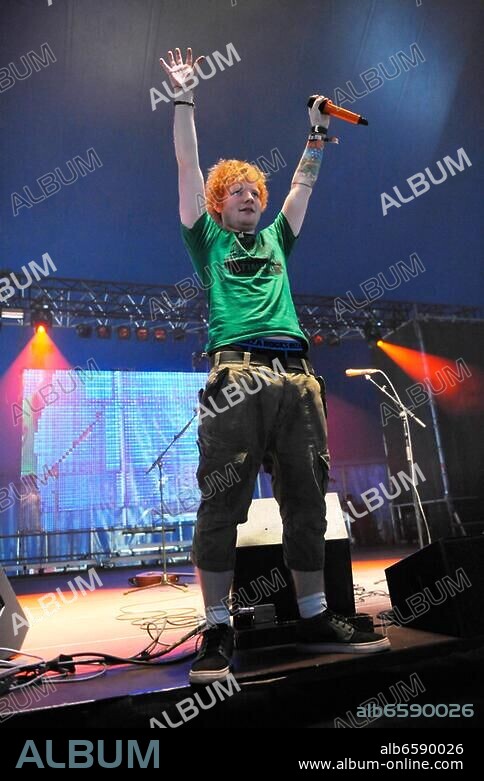 Edward Christopher Ed Sheeran-der britische Singer-Songwriter live beim Hurricane Festival 2012: Rock-und Alternative Open Air Festival in Scheessel auf dem Eichenring vom 22.-24.06.2012. |||.