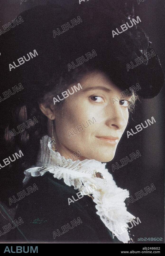 ASSUMPTA SERNA in THE FENCING MASTER, 1992 (EL MAESTRO DE ESGRIMA), directed by PEDRO OLEA. Copyright ALTUBE FILMS.