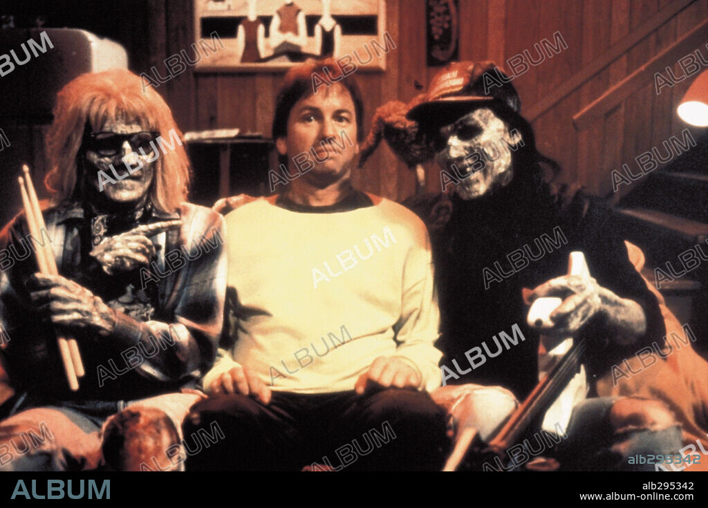STAY TUNED, 1992, directed by PETER HYAMS. Copyright MORGAN CREEK/WARNER BROS / McEWAN, ROB.