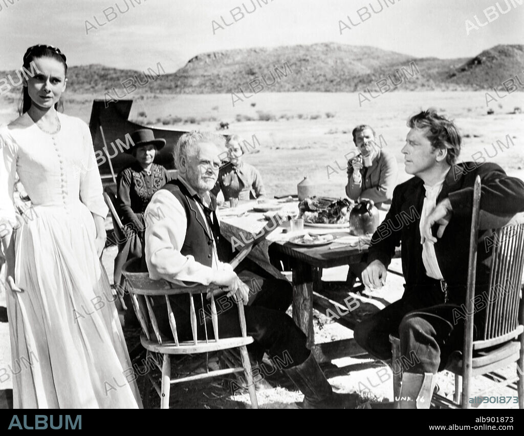 AUDREY HEPBURN, BURT LANCASTER, CHARLES BICKFORD and LILLIAN GISH in THE UNFORGIVEN, 1960, directed by JOHN HUSTON. Copyright HECHT-HILL-LANCASTER/UNITED ARTISTS.