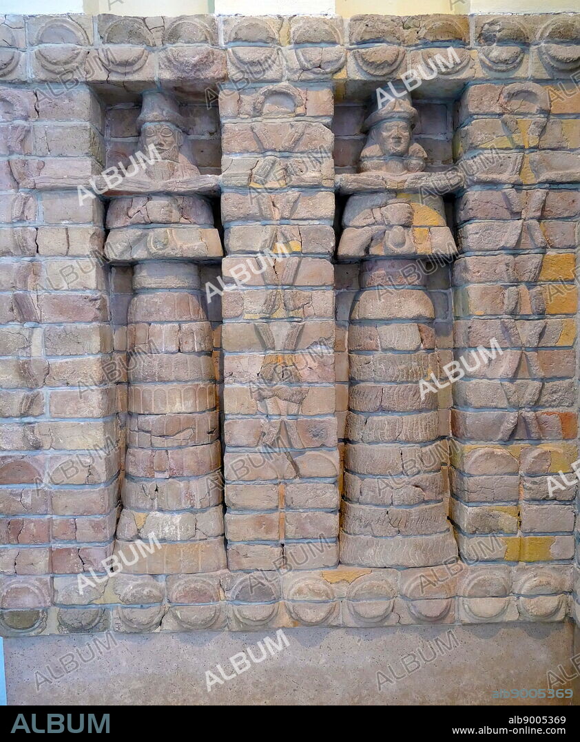 Part the front of the Sumerian, Inanna temple of the Kara Indasch from Uruk, Iraq, Middle of XVth century. Pergamon Museum.