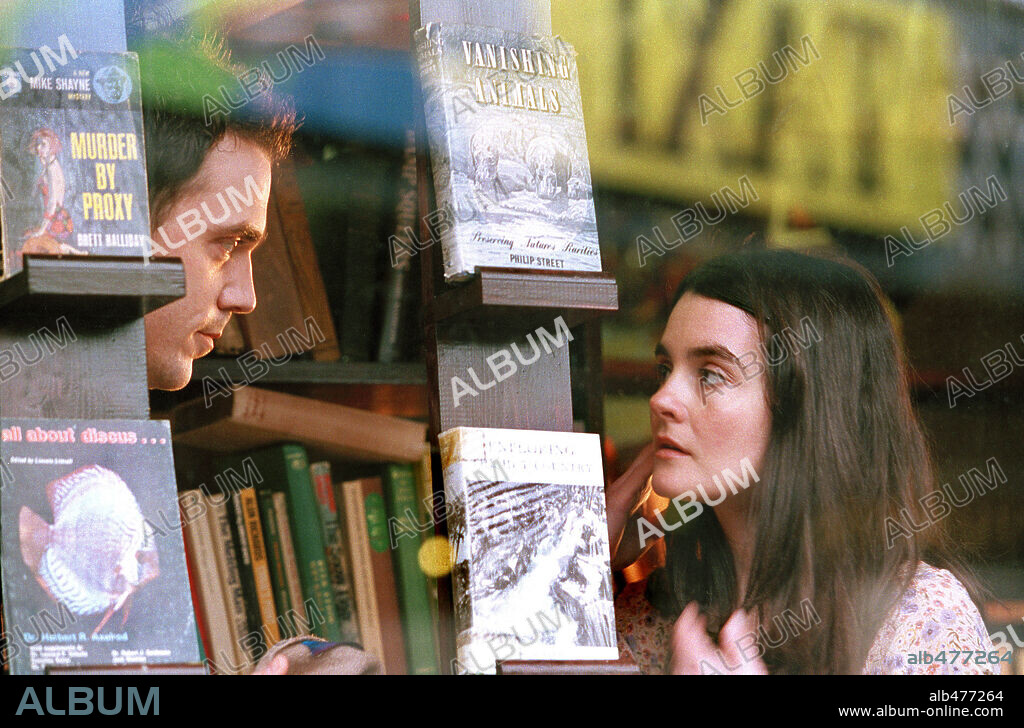 JAMIE SIVES and SHIRLEY HENDERSON in WILBUR WANTS TO KILL HIMSELF, 2002 (WILBUR BEGAR SELVMORD), directed by LONE SCHERFIG. Copyright ZENTROPA ENTERTAINMENTS.