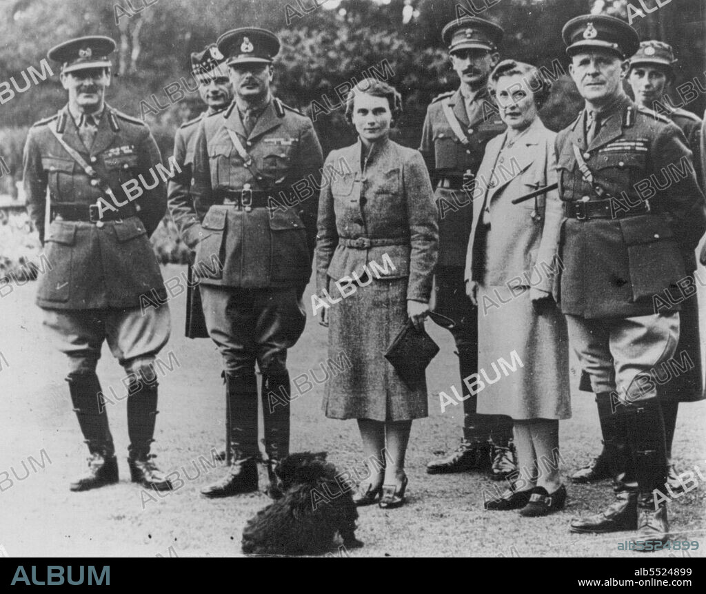 British Commander-in-chief Leaves For France - Viscount General Gort, commander-in-chief of the British Expeditionary force (right) with the Duke and Duchess of Gloucester (Centre) and members of the staff, on the day of the commander-in-chief's departure from England. October 28, 1939. (Photo by British Official Photograph).