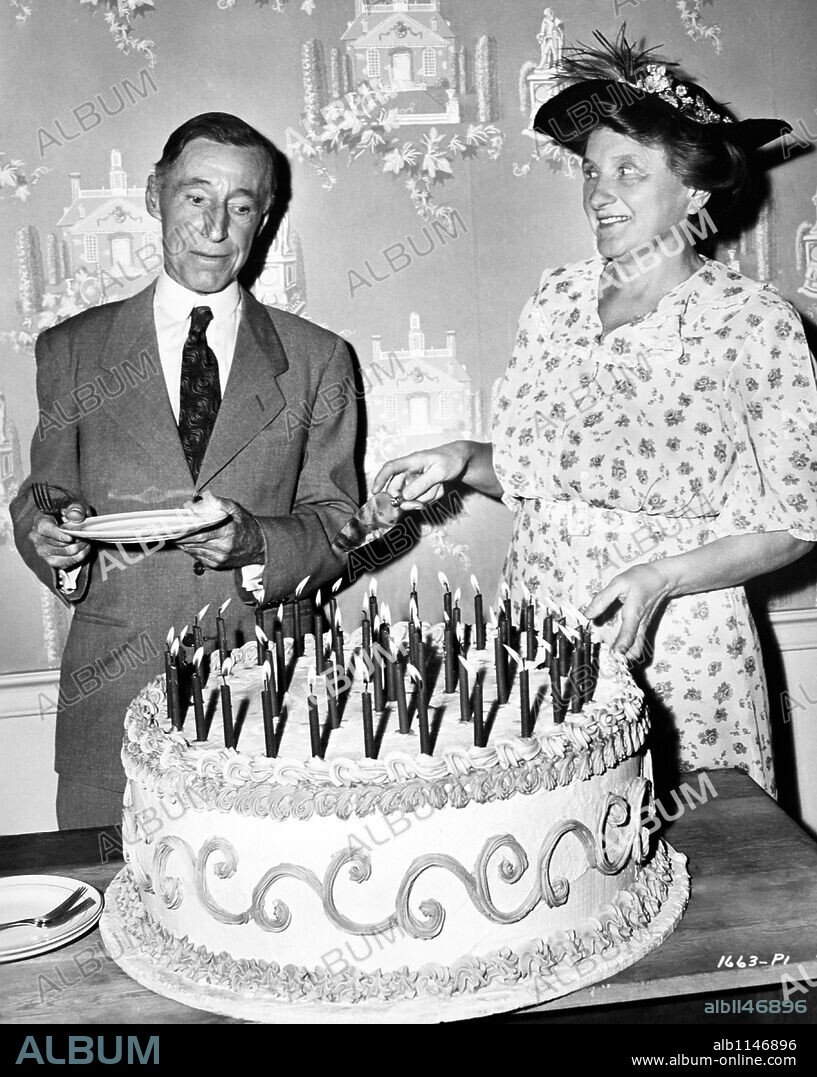 MARJORIE MAIN and PERCY KILBRIDE in MA AND PA KETTLE AT THE FAIR, 1952, directed by CHARLES BARTON. Copyright UNIVERSAL PICTURES.