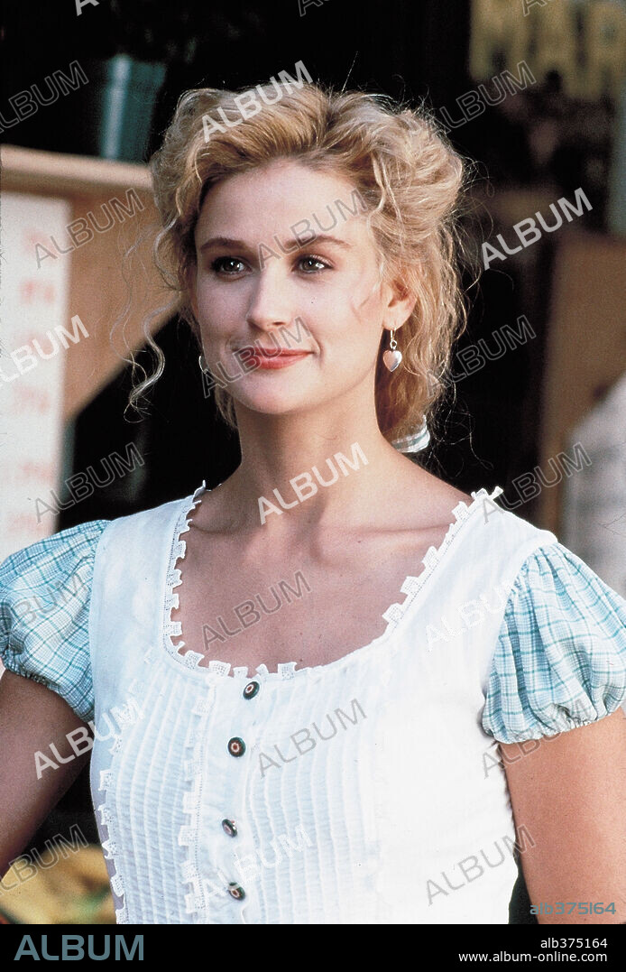 DEMI MOORE in THE BUTCHER'S WIFE, 1991, directed by TERRY HUGHES. Copyright PARAMOUNT PICTURES.
