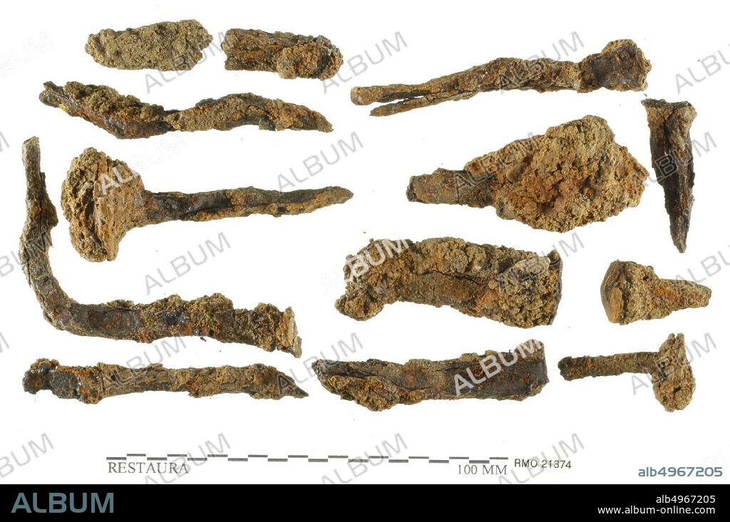 The Netherlands Middle Ages, part of nail, 8x, crossbow arrowhead, bolt, iron, 6.5 x 2.5 cm, x, Netherlands, Utrecht, Wijk bij Duurstede, Wijk bij Duurstede, Dorestad.