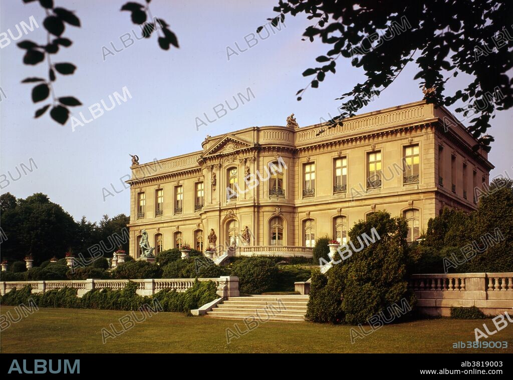 The Elms, Newport Mansion