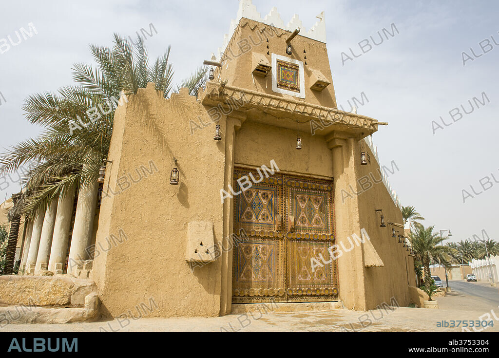 Beautiful coloured door, Diriyah, UNESCO World Heritage Site, Riyadh, Saudi Arabia.