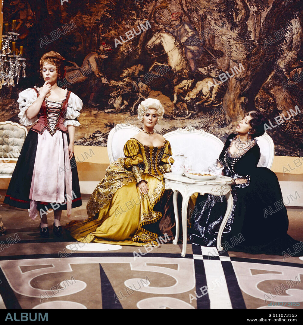 Do you recognize the melody, ZDF quiz show, candidates guess songs and melodies from opera, operetta and musical, 1974, in the picture: Annemonika Meusel, Carol Malone, Martha Mödl as musical guests.