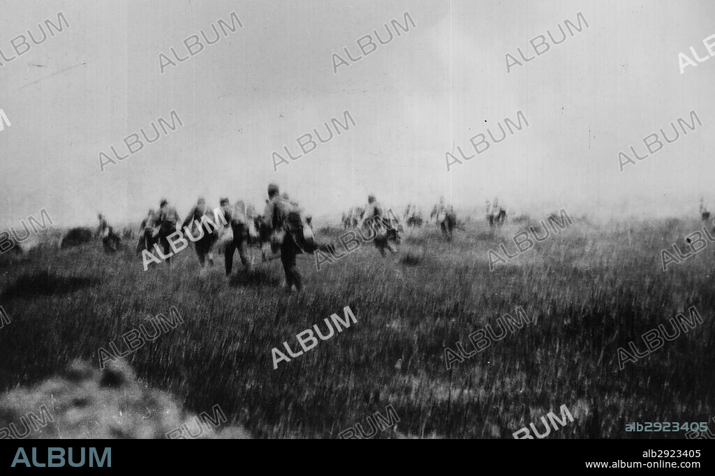The 6th Manchester Regiment in action in the Third Battle of Krithia, Gallipoli, 4th June 1915.  .