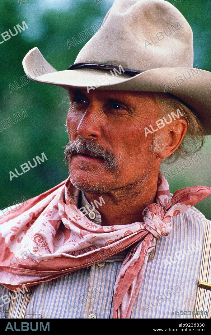 ROBERT DUVALL in LONESOME DOVE, 1989, directed by SIMON WINCER. Copyright ALIANZA FILMS INTERNATIONAL/MOTOWN PROD./QUINTEX ENTERTAINME.