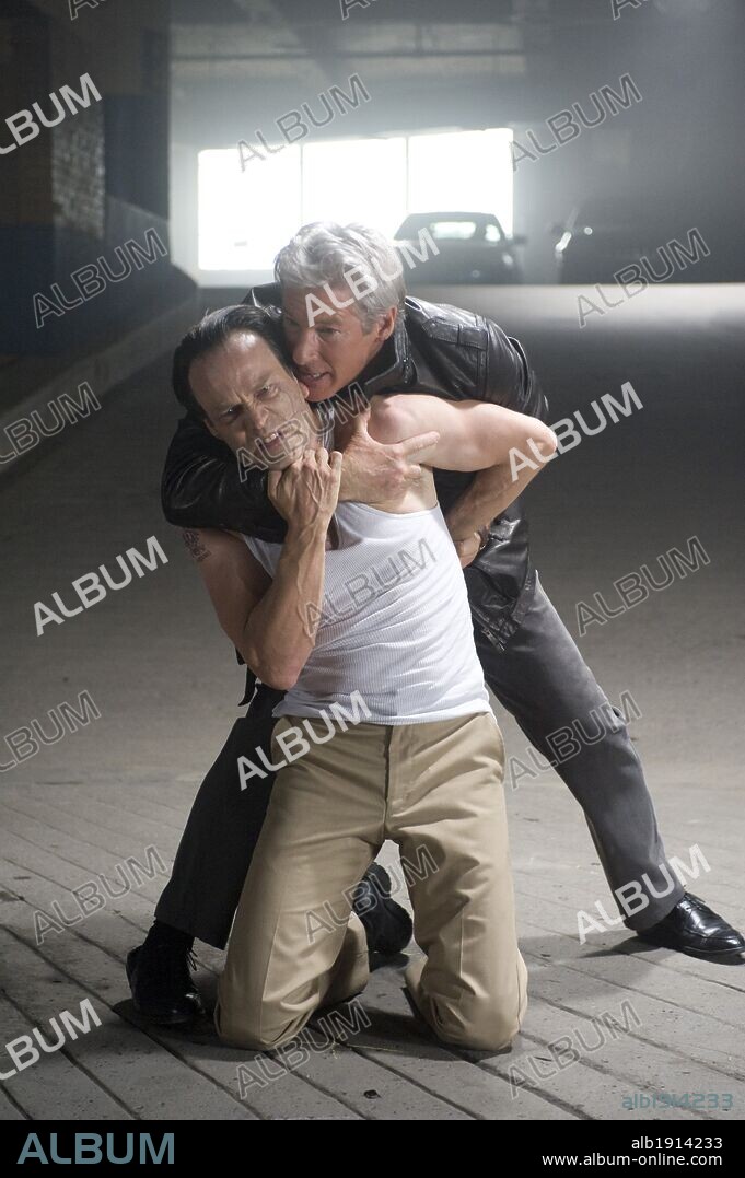 RICHARD GERE and STEPHEN MOYER in THE DOUBLE, 2011, directed by MICHAEL BRANDT. Copyright HYDE PARK ENTERTAINMENT.