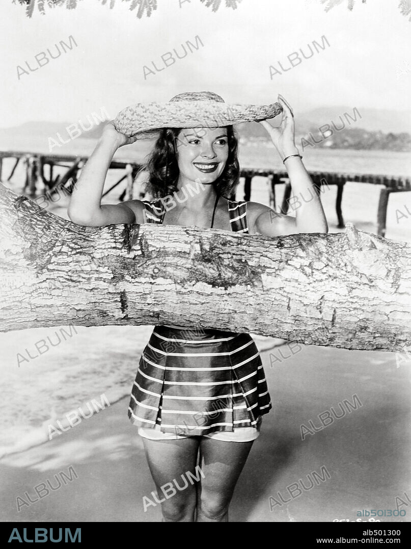 PATRICIA OWENS en UNA ISLA AL SOL, 1957 (ISLAND IN THE SUN), dirigida por ROBERT ROSSEN. Copyright 20TH CENTURY FOX.