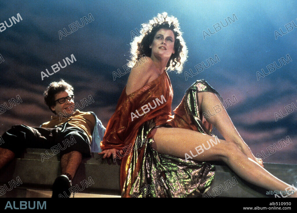 RICK MORANIS y SIGOURNEY WEAVER en LOS CAZAFANTASMAS, 1984 (GHOSTBUSTERS), dirigida por IVAN REITMAN. Copyright COLUMBIA PICTURES.