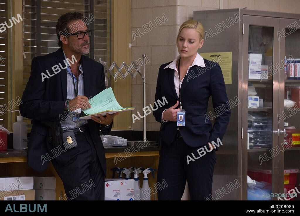 ABBIE CORNISH y JEFFREY DEAN MORGAN en PREMONICIÓN, 2015 (SOLACE), dirigida por ALFONSO POYART. Copyright EDEN ROCK MEDIA/FILMNATION ENTERTAINMENT/FLYNN PICTURE COMPA.