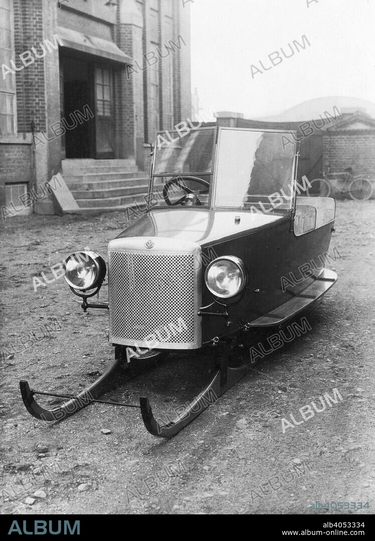 Sleigh car, Landskrona, Sweden, 1923. A sort of forerunner to the snow scooter, this vehicle was manufactured at the Enoch Thulin aircraft factory in Landskrona. From the Landskrona Museum Collection.