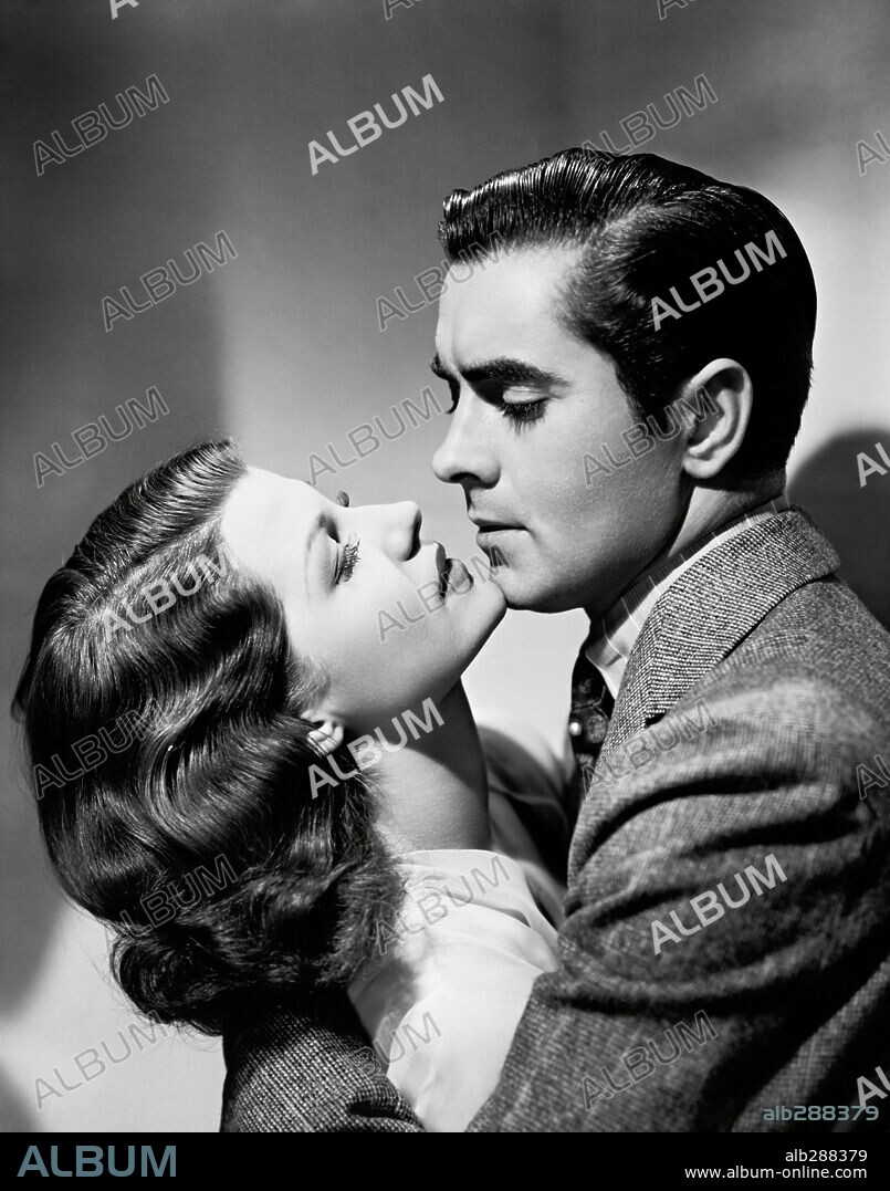 RITA HAYWORTH and TYRONE POWER in BLOOD AND SAND, 1941, directed by ROUBEN MAMOULIAN. Copyright 20TH CENTURY FOX.