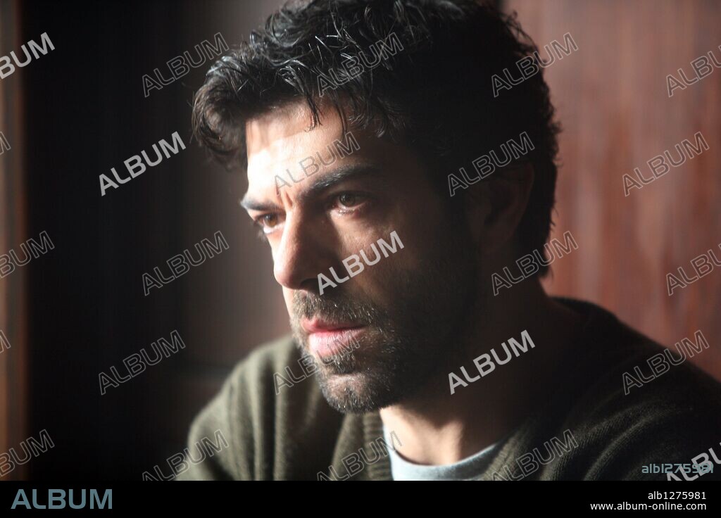 PIERFRANCESCO FAVINO in THE MAN WHO LOVES, 2008 (L' UOMO CHE AMA), directed by MARIA SOLE TOGNAZZI.