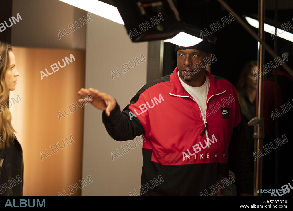 DEON TAYLOR and HILARY SWANK in FATALE, 2020, directed by DEON TAYLOR. Copyright HIDDEN EMPIRE FILM GROUP.