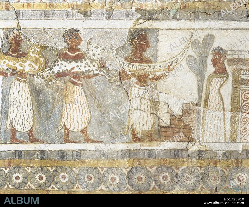 ARTE MINOICO. GRECIA. SARCOFAGO DE AYIA TRIADA. Sarcófago de piedra decorado con pinturas que representan una ceremonia fúnebre en sus cuatro lados. Detalle de un lateral con procesión de tres sacerdotes portando figuras de animales y un barco para ofrecer al difunto. PERIODO DE LOS NUEVOS PALACIOS (1600-1380 a. C.). Museo Arqueológico de Heraklio. CRETA.