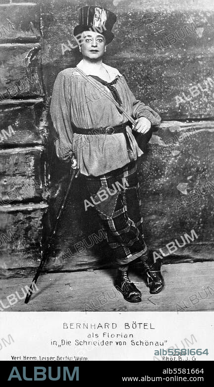 Bötel, Bernhard, Tenor. Bötel als Florian in "Die Schneider von Schönau" von Jan von Brandt-Buys bei der Erstaufführung im Deutschen Opernhaus Berlin, 1917. Foto.