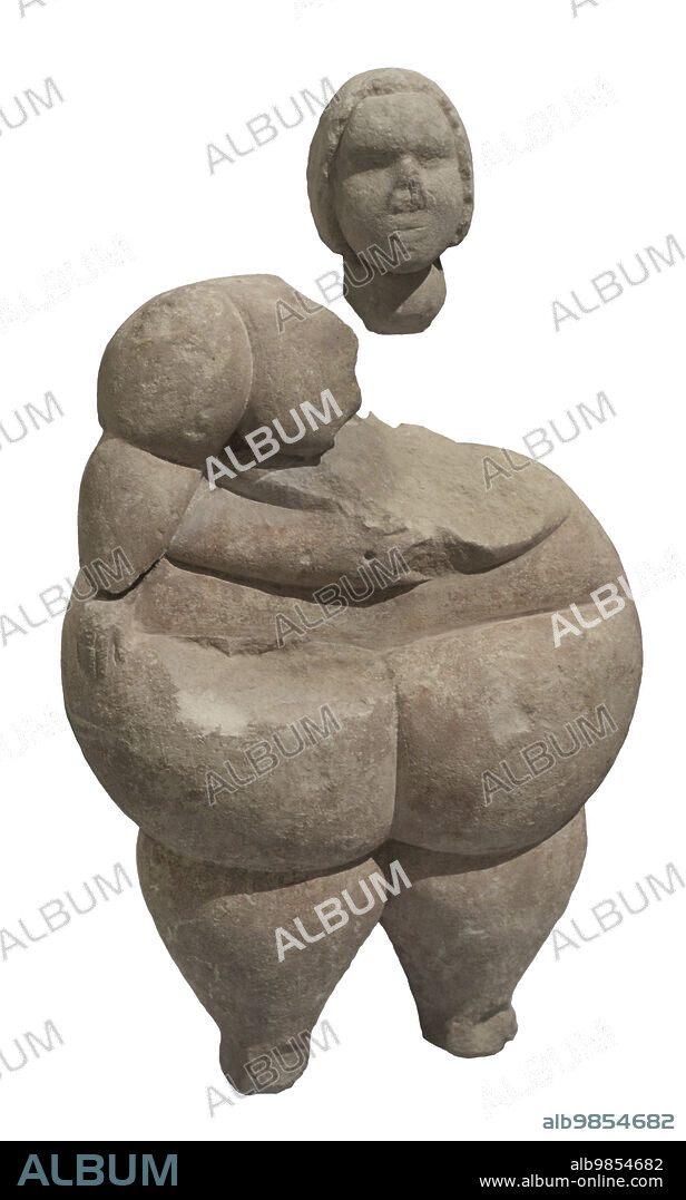 Edad de los Templos (3600 al 2500 a.C.). Malta. Escultura de mujer realizada en piedra y arcilla. Procede de los templos de Tarxien. Museo Nacional de Arqueología. La Valeta. Malta.