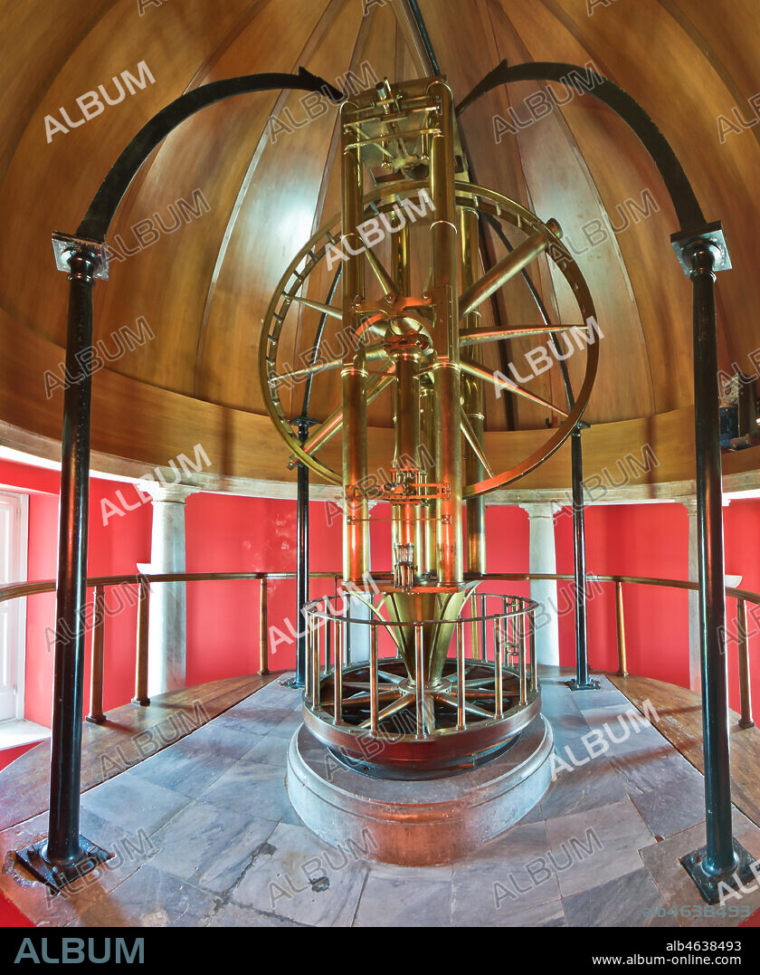 Palermo, The Royal Palace or Palazzo dei Normanni (Palace of the Normans), the Pisana Tower, The Astronomical Observatory "Giuseppe Piazzi" : the room with the Circle manufactured by Jesse Ramsden. The 5-foot diameter Palermo circle manufactured by Jesse Ramsden was made to measure apparent positions of astronomical objects.