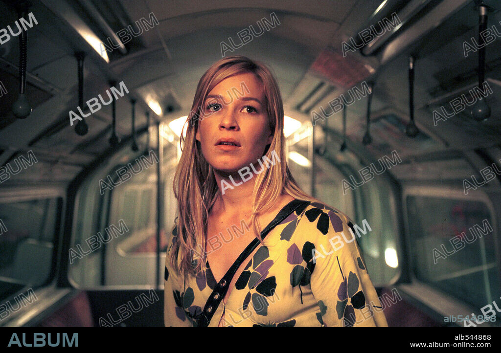 FRANKA POTENTE en CREEP, 2004, dirigida por CHRISTOPHER SMITH. Copyright DAN FILMS/ZARO FILMS GMBH.