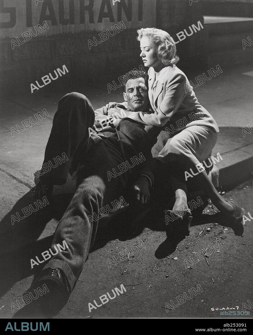 AUDREY TOTTER and ROBERT RYAN in THE SET-UP, 1949, directed by ROBERT WISE. Copyright RKO.