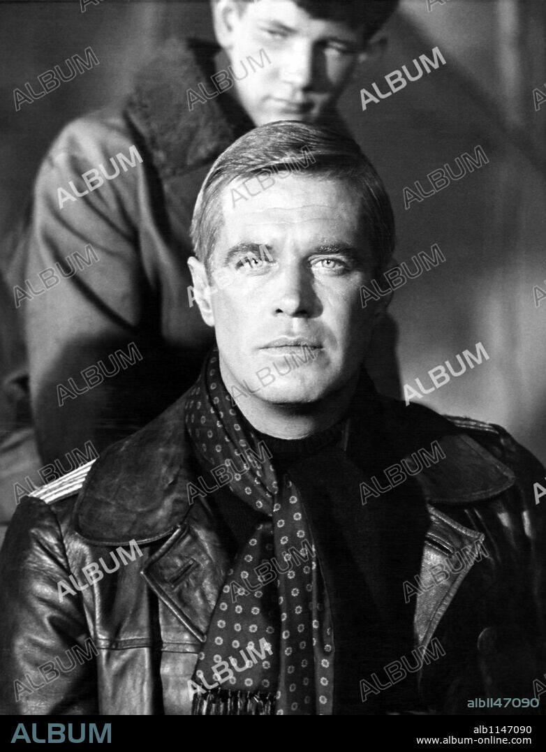 GEORGE PEPPARD en LAS ÁGUILAS AZULES, 1966 (THE BLUE MAX), dirigida por JOHN GUILLERMIN. Copyright 20TH CENTURY FOX.