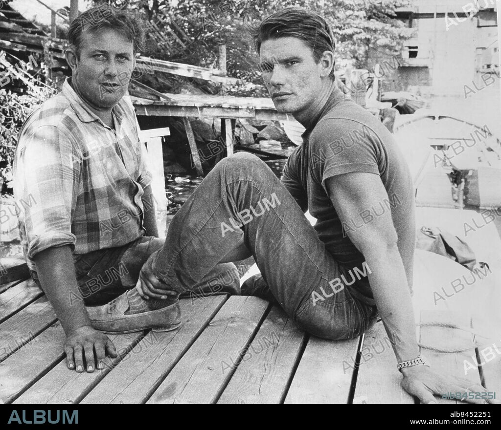 Göteborg 1969-08-08 -. Mordet på Margareta af Forselles - Dykarna Hans Harrison och Leif Johansson som gjorde likfyndet utanför Gåsö i Gullmarsfjorden *** Local Caption *** GT Allan Karlsson. KAMERAREPORTAGE.