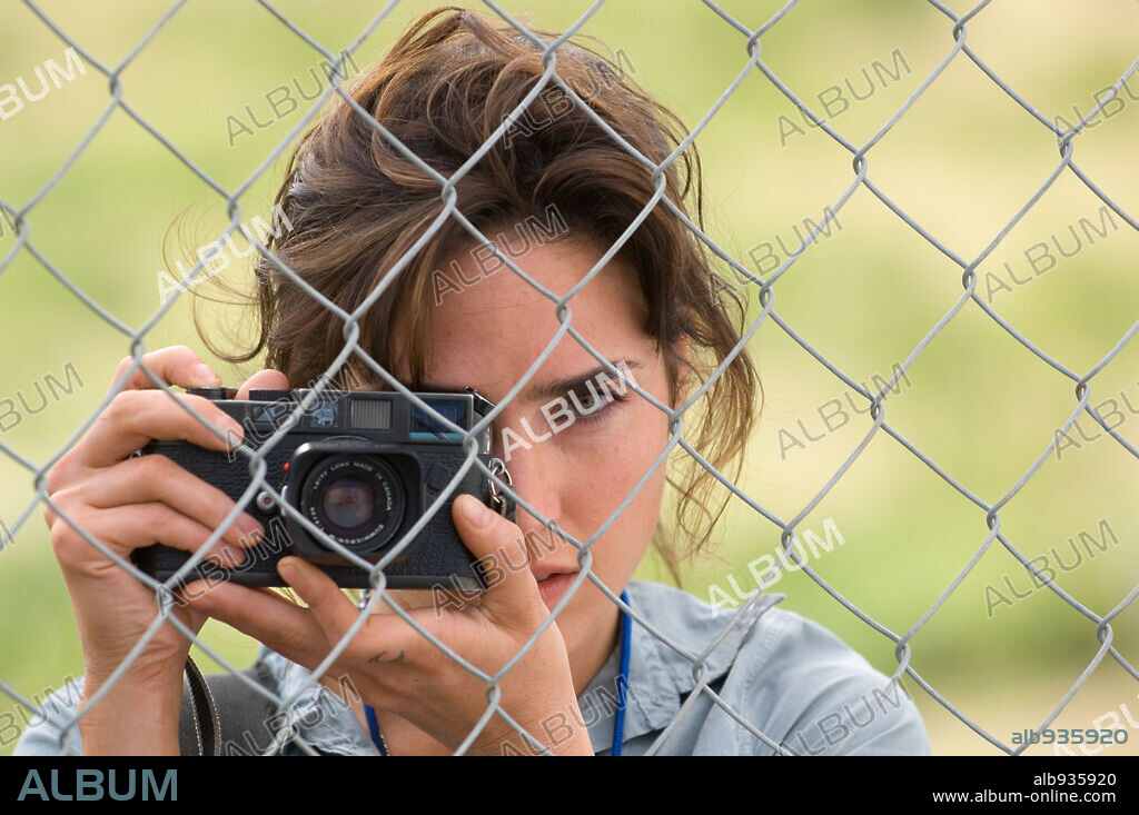 JENNIFER CONNELLY in BLOOD DIAMOND, 2006, unter der Regie von EDWARD ZWICK. Copyright WARNER BROS. PICTURES / BUITENDIJK, JAAP.