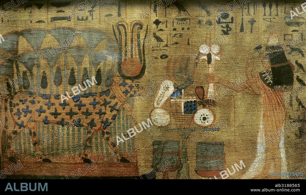 ARTE EGIPCIO. Mujer realizando ofrendas ante la diosa Hathor, divinidad cósmica representada como vaca con manchas en el pelaje, cuernos que sujetan el disco solar y plumas gemelas. Pintura sobre tela. Siglo XV A. C. Imperio Nuevo. The State Hermitage Museum. San Petersburgo. Rusia.