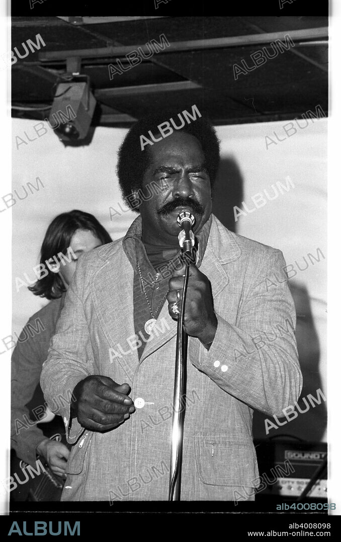 BRIAN O'CONNOR. American jump blues singer Jimmy Witherspoon at Ronnie Scott's, Soho, London, 1973.