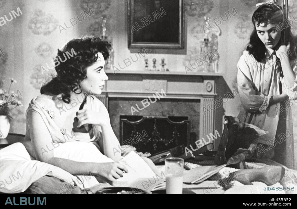 ELIZABETH TAYLOR en GIGANTE, 1956 (GIANT), dirigida por GEORGE STEVENS. Copyright WARNER BROTHERS.