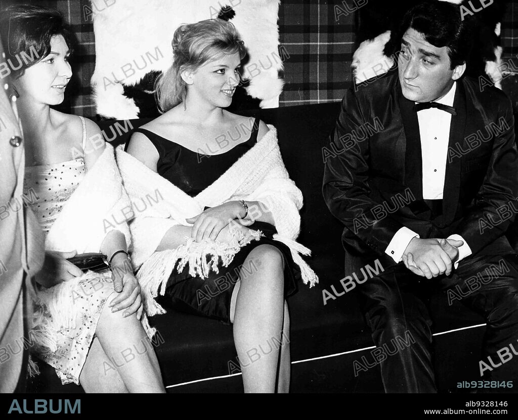 Rita Della Torre, Isabella Biancini and Tony Dallara, Roma, 1960.