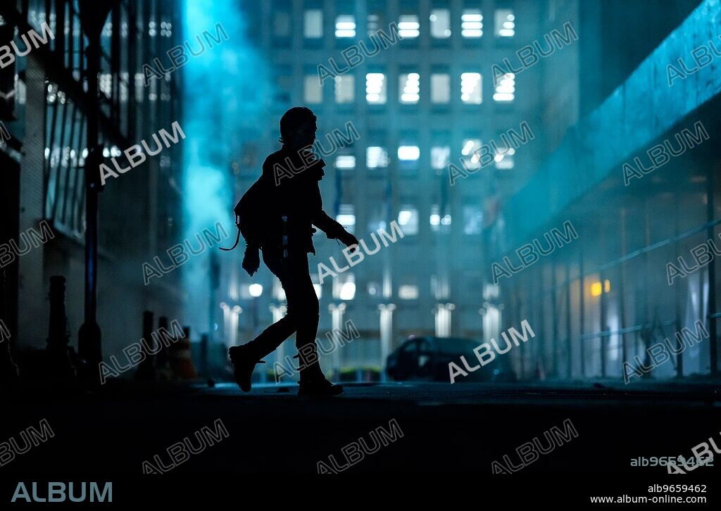 LAUREN COHAN in WALKING DEAD: THE WALKING DEAD: DEAD CITY, 2023 (THE WALKING DEAD: DEAD CITY), directed by KEVIN DOWLING. Copyright AMC Studios. Episode 1x1.