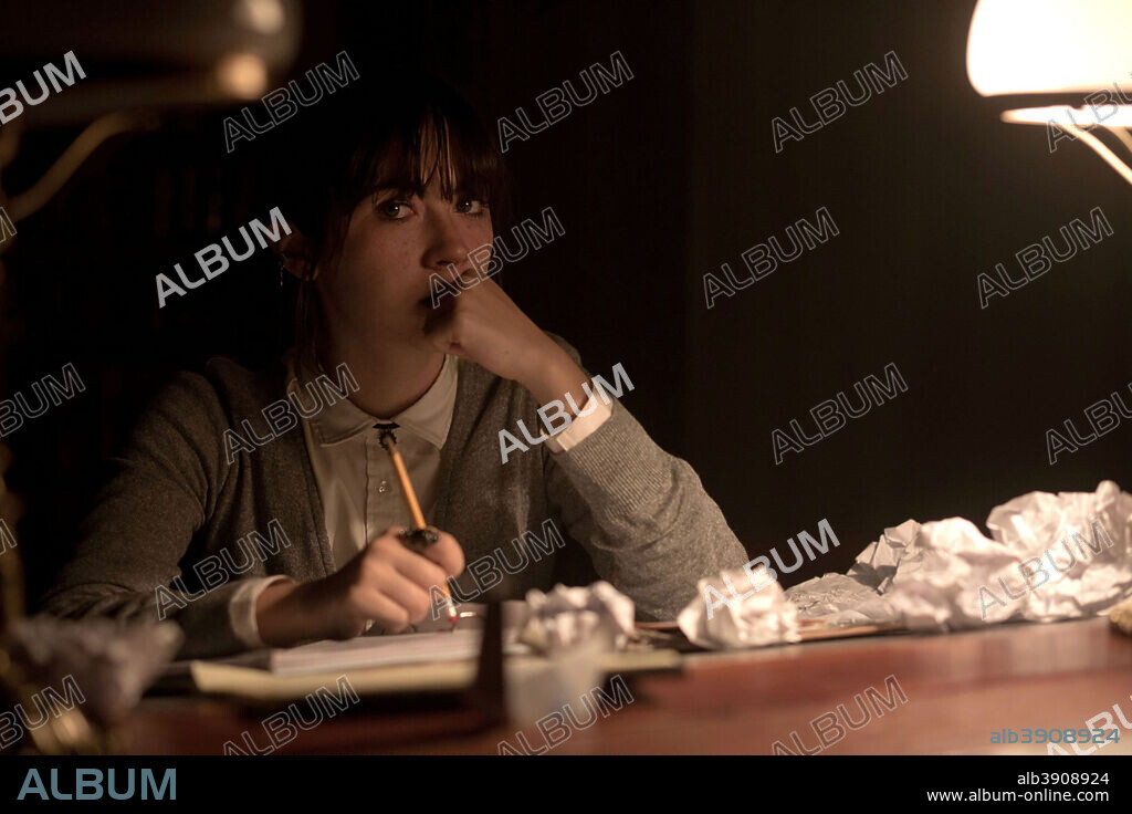 ISABELLE FUHRMAN in DOWN A DARK HALL, 2018, directed by RODRIGO CORTES. Copyright Fickle Fish Films / Nostromo Pictures / Temple Hill Entertai.