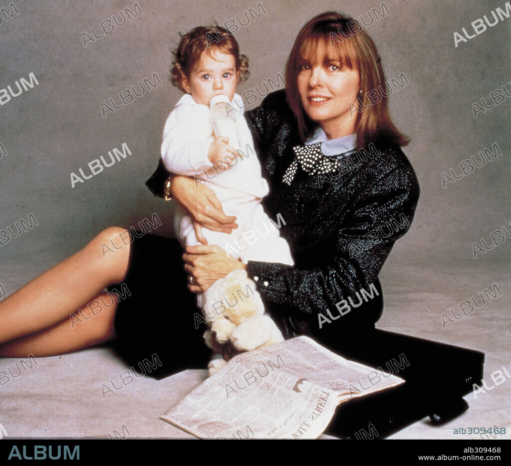 DIANE KEATON in BABY BOOM, 1987, directed by CHARLES SHYER. Copyright M.G.M/UNITED ARTIST.