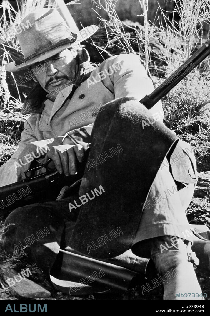 CHARLES BRONSON en CABALLOS SALVAJES, 1973 (VALDEZ, IL MEZZOSANGUE), dirigida por DUILIO COLETTI y JOHN STURGES.