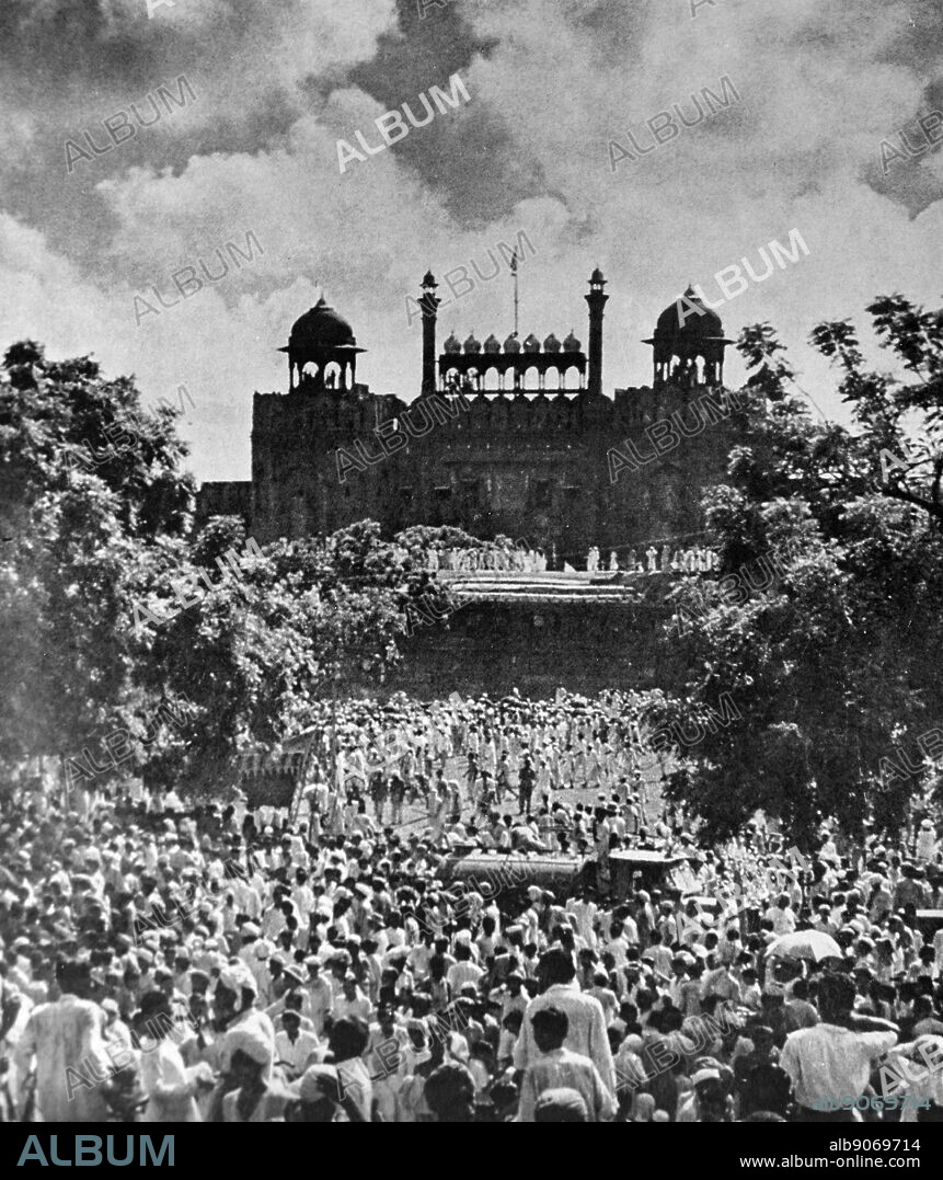 Indians celebrate in Delhi during the declaration of Independence Day in India, August 15th 1947.
