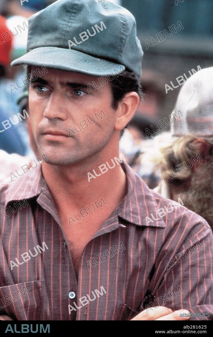 MEL GIBSON en CUANDO EL RÍO CRECE, 1984 (THE RIVER), dirigida por MARK RYDELL. Copyright UNIVERSAL PICTURES.