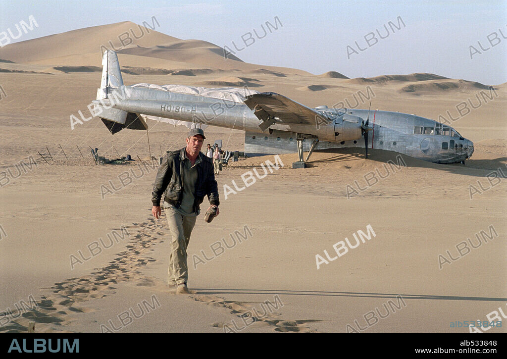 DENNIS QUAID en EL VUELO DEL FÉNIX, 2004 (FLIGHT OF THE PHOENIX), dirigida por JOHN MOORE. Copyright 20TH CENTURY FOX.