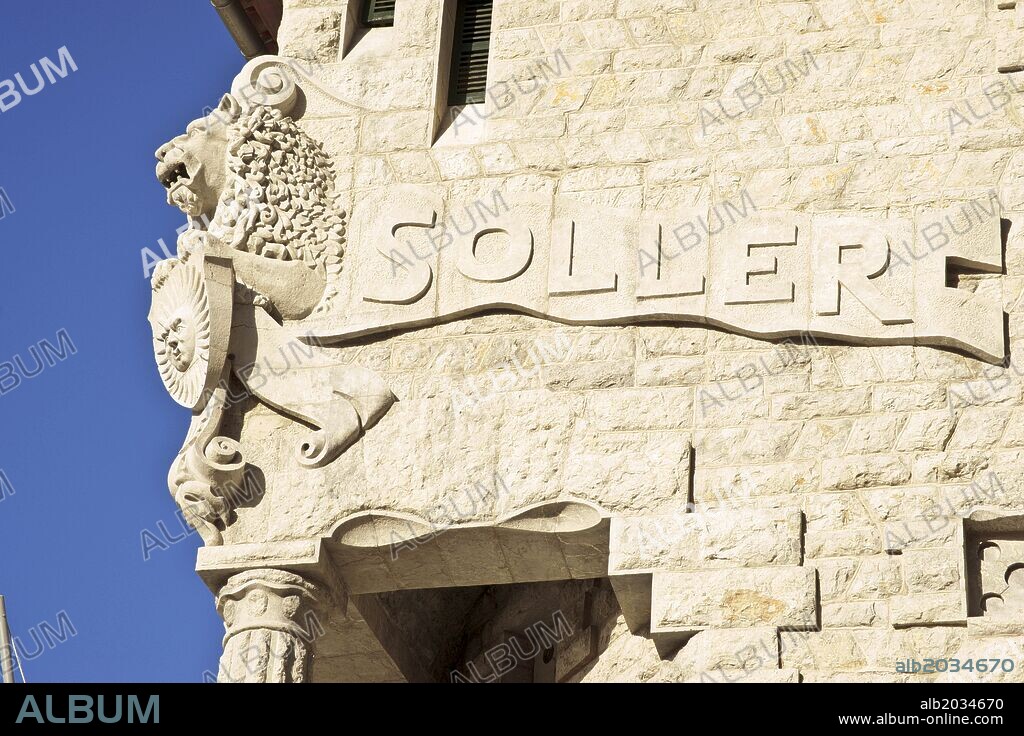 Banco de Sóller, año 1869,Plaça de la Constitucio.Soller.Mallorca.Islas Baleares. Spain.