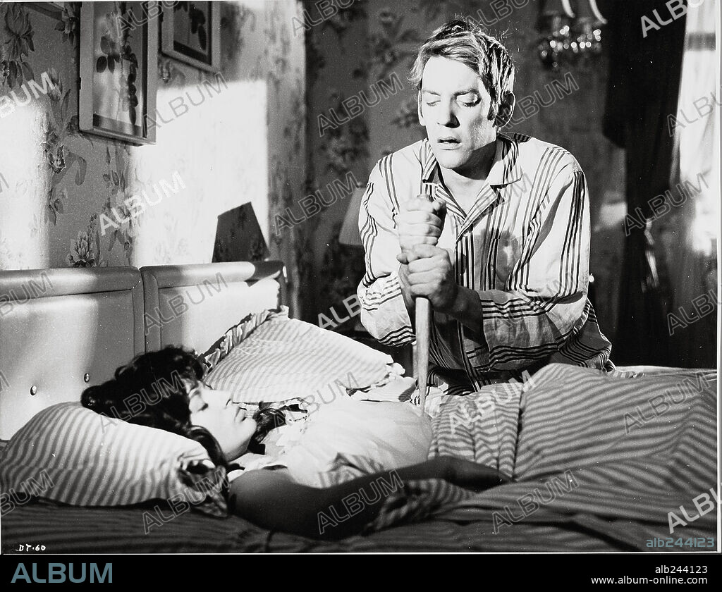 DONALD SUTHERLAND in DR. TERROR'S HOUSE OF HORRORS, 1965. Copyright AMICUS/RF.
