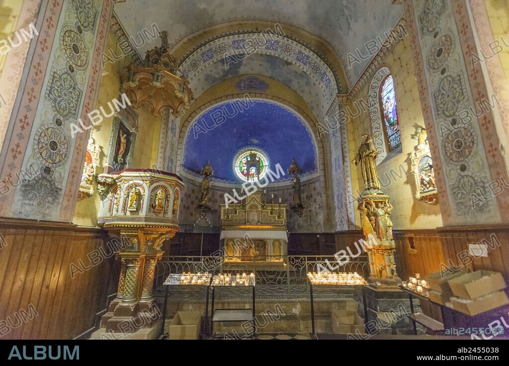 iglesia de Sainte-Marie-Madeleine, Rennes-le-Chateau, departamento del Aude, Languedoc-Roussillon,Francia, europa.
