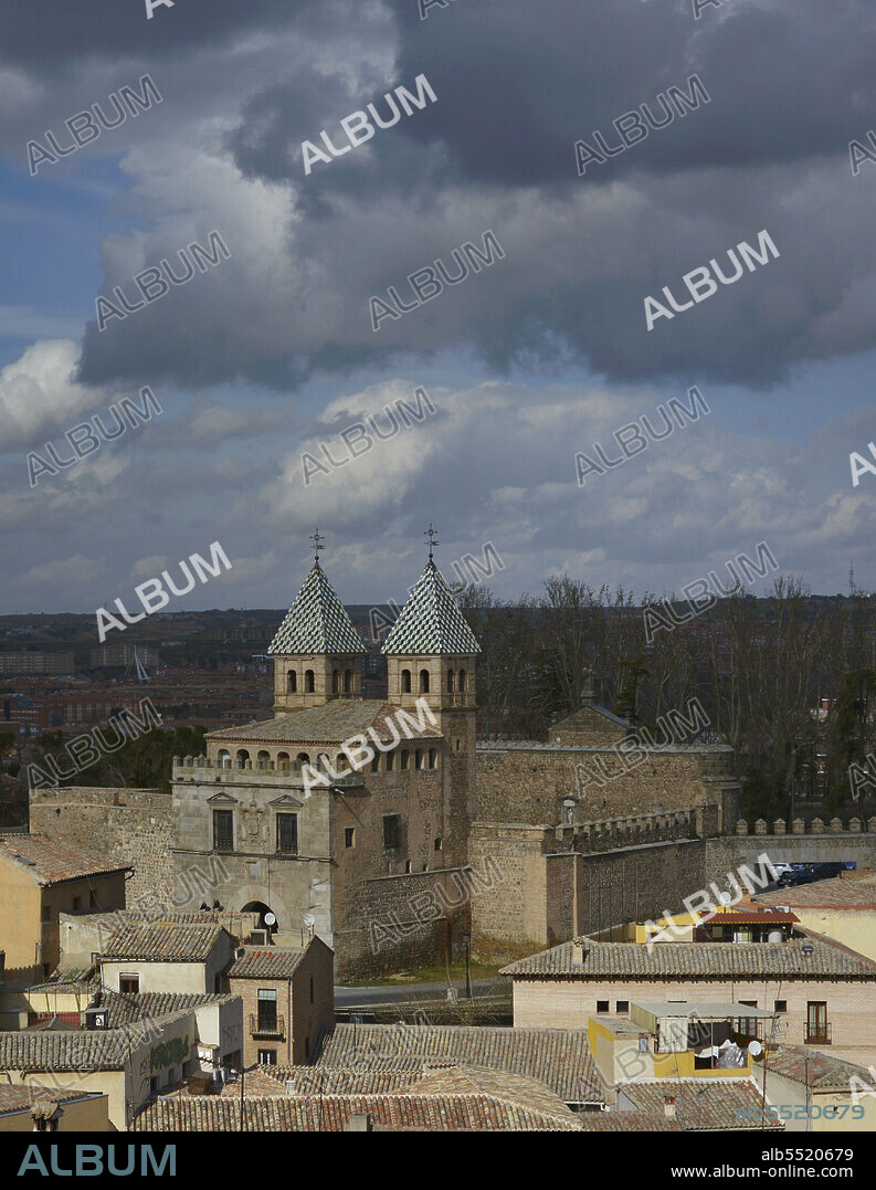 Toledo, Spain. New Bisagra Gate (Puerta Nueva de Bisagra) of Moorish origin, rebuilt in the 16th century by Alonso de Covarrubias (1488-1570). Panoramic view.
