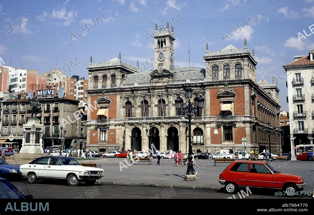 ENRIQUE REPULLES Y VARGAS. AYUNTAMIENTO DE VALLADOLID - 1908 - ARQUITECTURA HISTORICISTA.