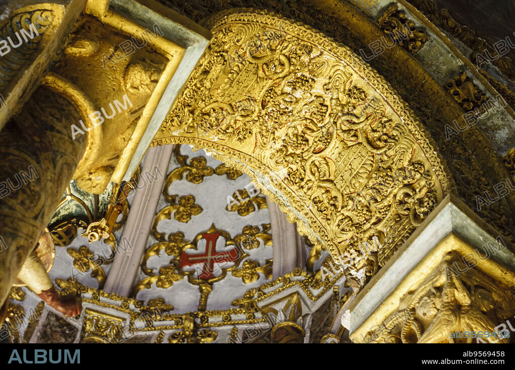 la Charola, siglo XII, antiguo oratorio romanico de los templarios, inspirada en la iglesia del santo sepulcro,iglesia del convento de Cristo,año 1162, Tomar, distrito de Santarem, Medio Tejo, region centro, Portugal, europa.